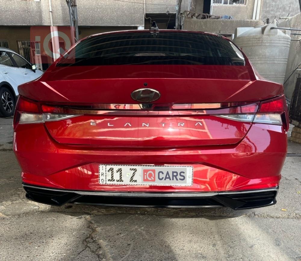 هیوندای ئەلەنترا
